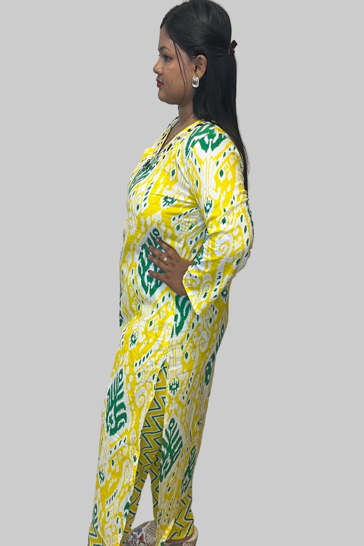 designer yellow  cotton kurti set with stylish mirror embellishments