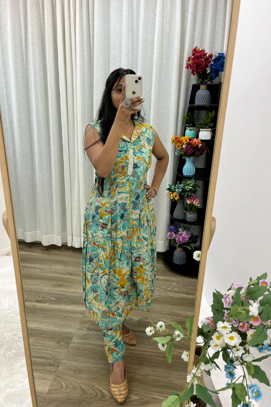 Western style co-ord set floral print