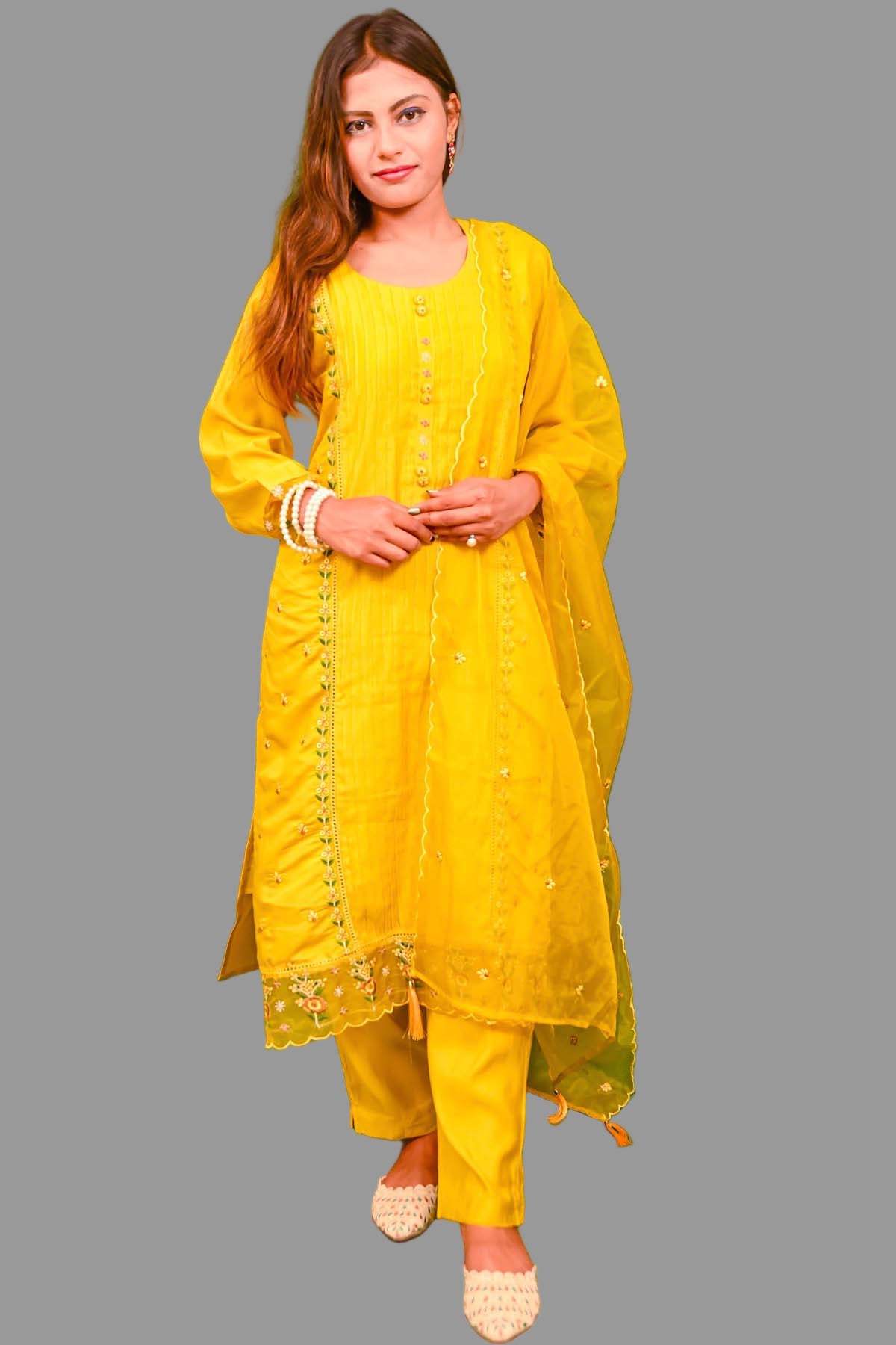 elegent yellow cotton kurti set with lace detailing