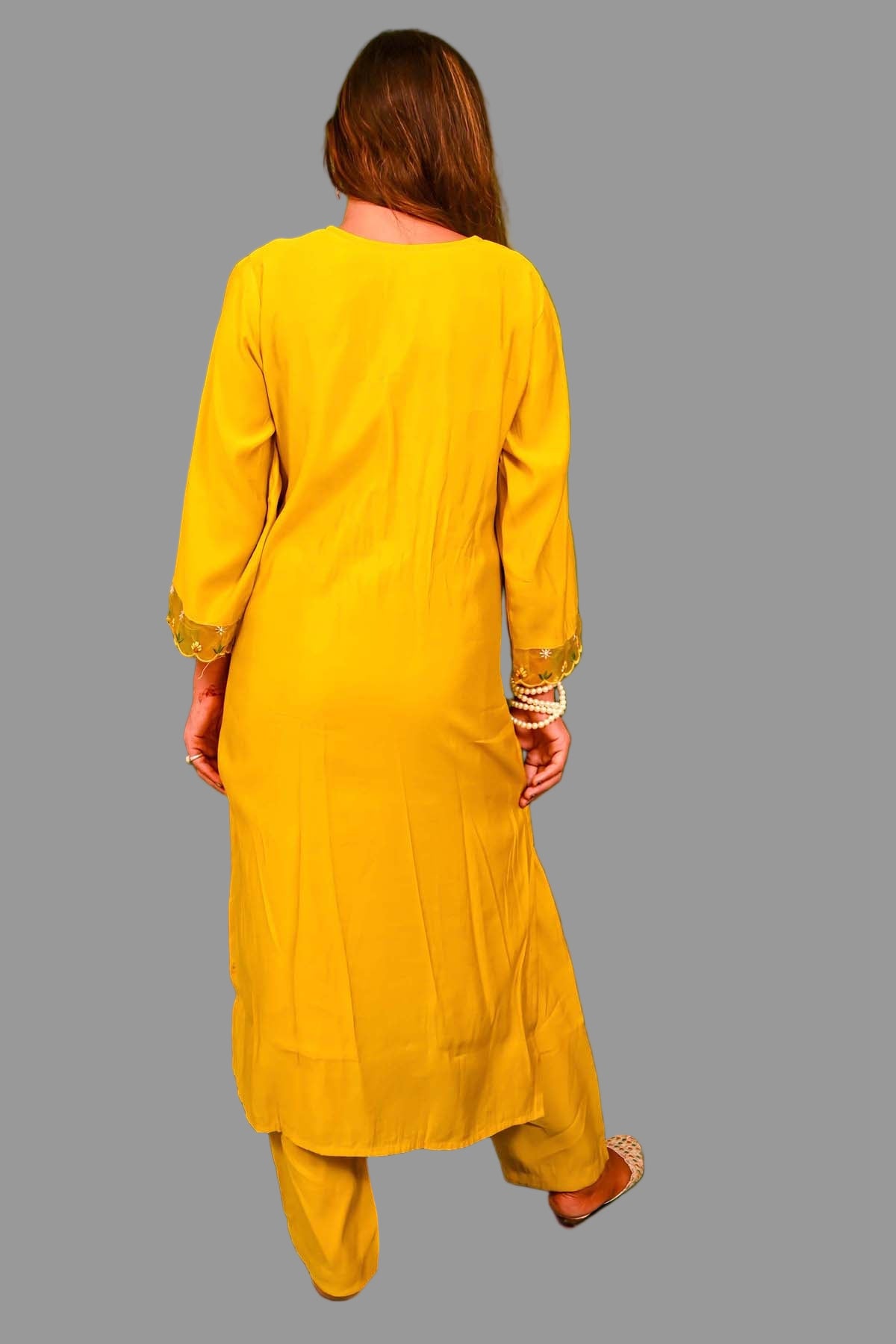 elegent yellow cotton kurti set with lace detailing