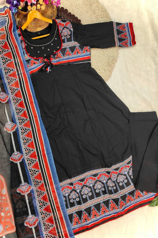 Elegant black Anarkali cotton kurti sets